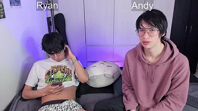 Aventure Twinks online show from December 2024 04:03:02 AM