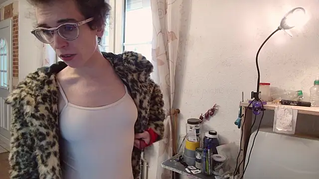 Prxscillia Tx online show from December 2024 01:28:01 PM