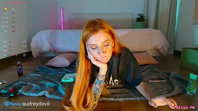 Snapshot of AudreyDevil chatting on September 2025 11:03:01 AM AudreyDevil online show from September 2025 11:03:01 AM