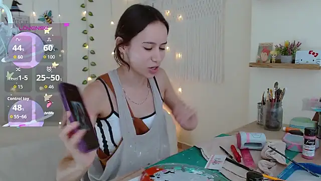 reaLISStic online show from April 2026 07:07:02 PM