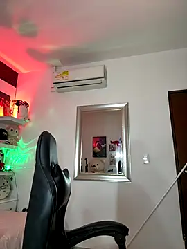 ZarahEvans online show from November 2025 08:31:01 PM