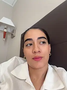 ZarahEvans online show from June 2026 09:02:01 AM