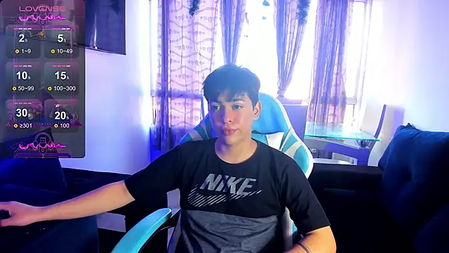 Franco Rizzo  online show from January 2025 04:42:01 PM