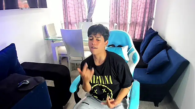 Franco Rizzo  online show from January 2025 09:14:02 PM