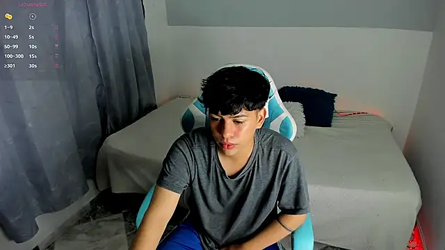 Franco Rizzo  online show from March 2025 07:59:01 PM