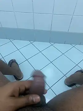 SLhotman online show from March 2025 04:00:02 PM