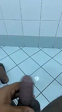 SLhotman online show from March 2025 08:29:02 AM