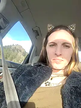 Snapshot of SmokeShow686 chatting on February 2025 10:47:01 PM SmokeShow686 online show from February 2025 10:47:01 PM