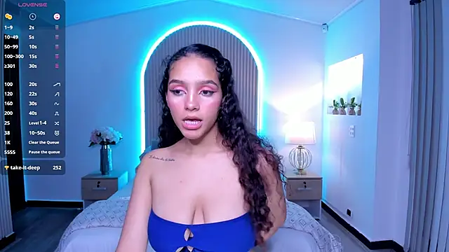 anahi curlie1 online show from December 2024 07:40:01 AM