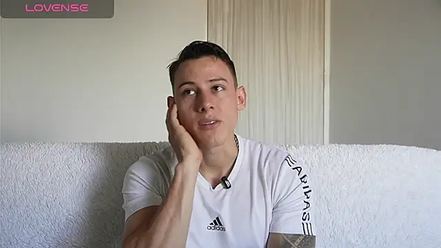 Muscle King Cum online show from July 2026 02:35:01 PM