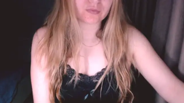 Snapshot of fiona_cute_2 chatting on May 2026 07:52:02 PM fiona cute 2 online show from May 2026 07:52:02 PM
