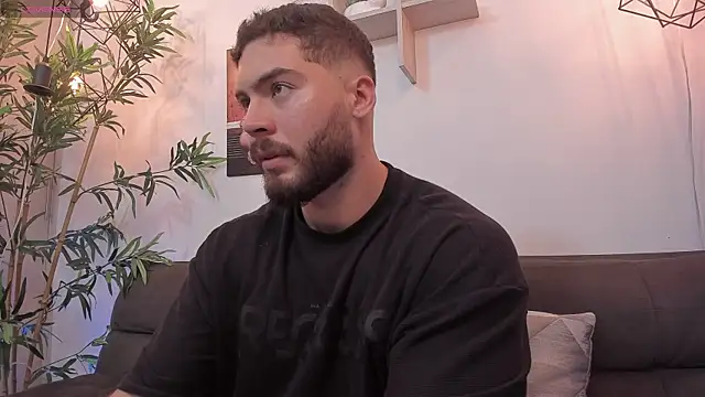 SebastianVilla  online show from November 2025 12:35:01 AM