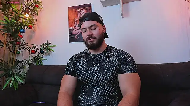 SebastianVilla  online show from March 2026 11:15:01 PM