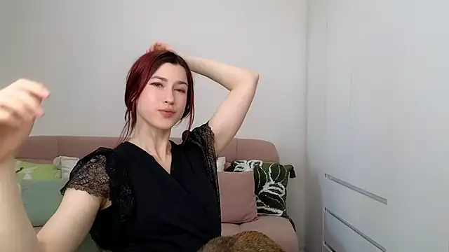 AliciaNewell online show from October 2025 10:49:02 AM