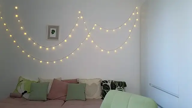 AliciaNewell online show from July 2026 04:16:01 AM