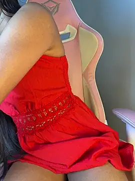 Snapshot of sneha_babe chatting on October 2025 12:55:01 AM sneha babe online show from October 2025 12:55:01 AM