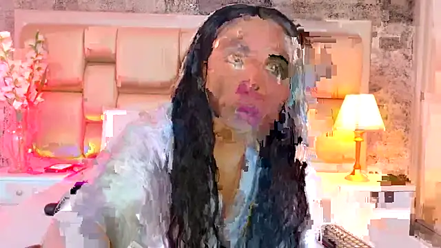 AlisonTravis online show from October 2025 08:32:01 PM