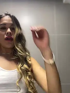 Emilia Bakerr online show from January 2025 09:34:01 PM