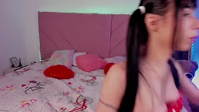 Marily Daniela  online show from October 2025 04:07:02 AM