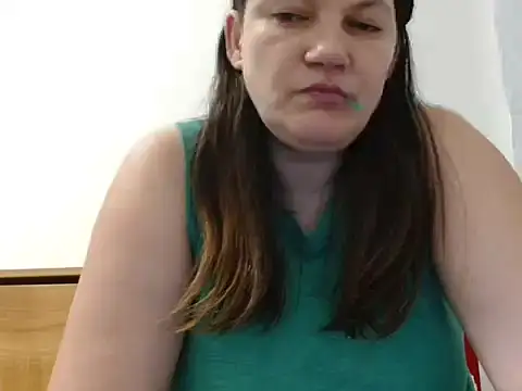 Lucinka1 online show from February 2026 08:20:01 PM