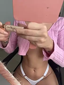 AllieEvans online show from February 2025 04:12:02 PM