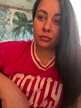 DaisyStreet online show from November 2025 10:04:02 AM