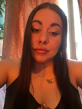 Snapshot of DaisyStreet chatting on July 2026 11:14:01 AM DaisyStreet online show from July 2026 11:14:01 AM