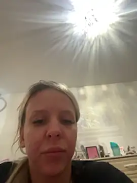 LikaCat online show from January 2026 03:21:01 AM