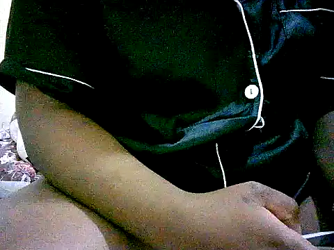 Snapshot of honeypotsweet chatting on October 2025 07:02:01 PM honeypotsweet online show from October 2025 07:02:01 PM