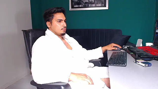 ZenoBaro1 online show from February 2025 11:23:01 AM