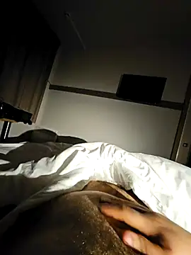 Snapshot of hairydickfr chatting on March 2026 05:55:02 AM hairydickfr online show from March 2026 05:55:02 AM