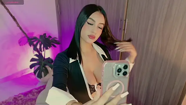 LindseyMoss online show from December 2025 05:58:01 AM