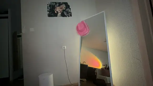 Al1ce Fox online show from April 2026 07:26:01 PM