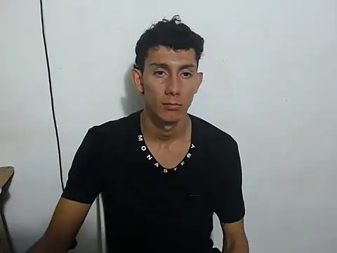 Snapshot of Sexy_boy1215 chatting on October 2025 12:11:01 AM Sexy boy1215 online show from October 2025 12:11:01 AM