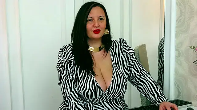 JudithCombs online show from January 2025 06:36:01 AM