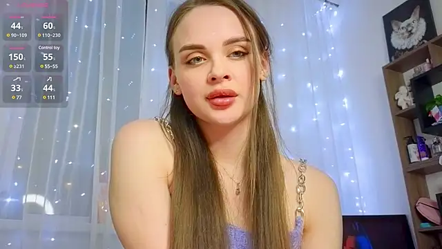 Snapshot of KristenSayles chatting on January 2025 08:56:01 PM KristenSayles online show from January 2025 08:56:01 PM