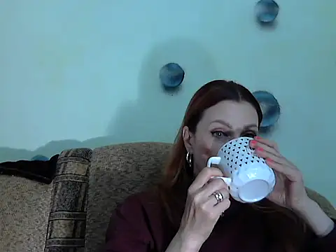 Jillian Pattie online show from October 2025 02:14:02 PM