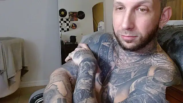 bobbybacala91 online show from September 2025 04:01:01 AM