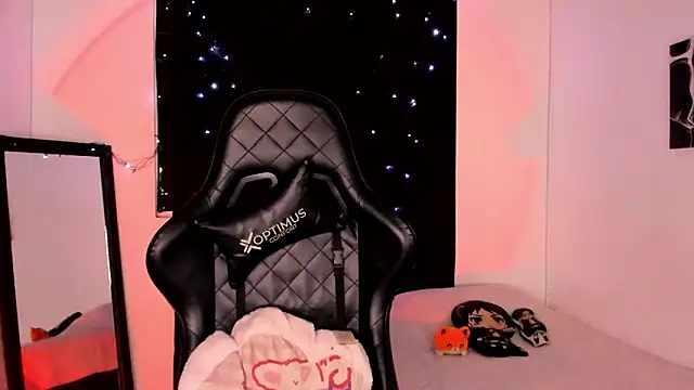 willow poisson online show from January 2025 11:35:02 PM