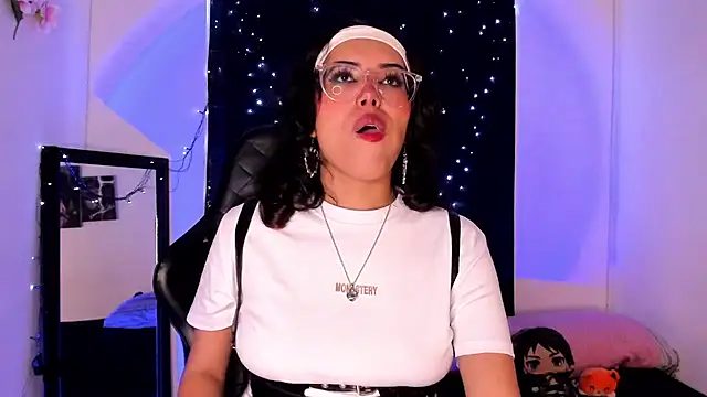 willow poisson online show from March 2025 05:34:02 PM