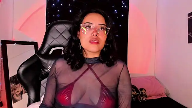 willow poisson online show from March 2025 08:40:02 PM