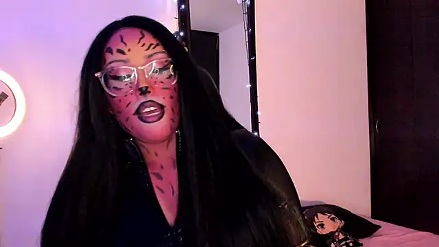 willow poisson online show from July 2026 09:35:02 PM