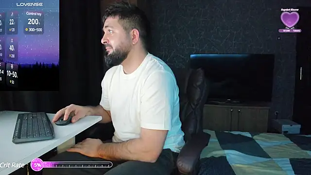 Snapshot of Eduu2322 chatting on December 2024 11:00:01 PM Eduu2322 online show from December 2024 11:00:01 PM