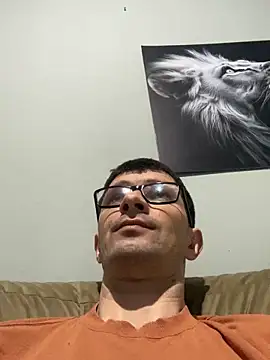 Juliano2289 online show from September 2025 11:41:02 PM