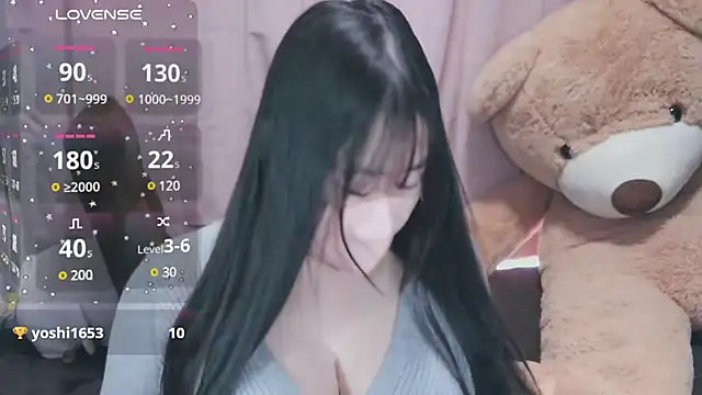 yuinyan3150 online show from March 2025 03:23:02 AM