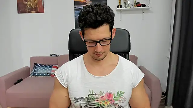 BrutusK08 online show from January 2025 02:56:02 PM