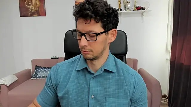 BrutusK08 online show from January 2025 08:52:01 AM