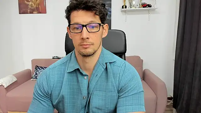 BrutusK08 online show from January 2025 11:35:01 AM