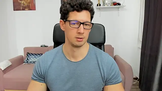 BrutusK08 online show from January 2025 09:23:01 AM