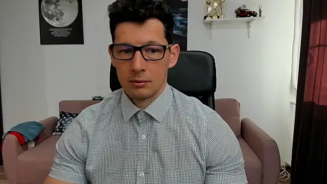 BrutusK08 online show from March 2025 06:52:02 AM